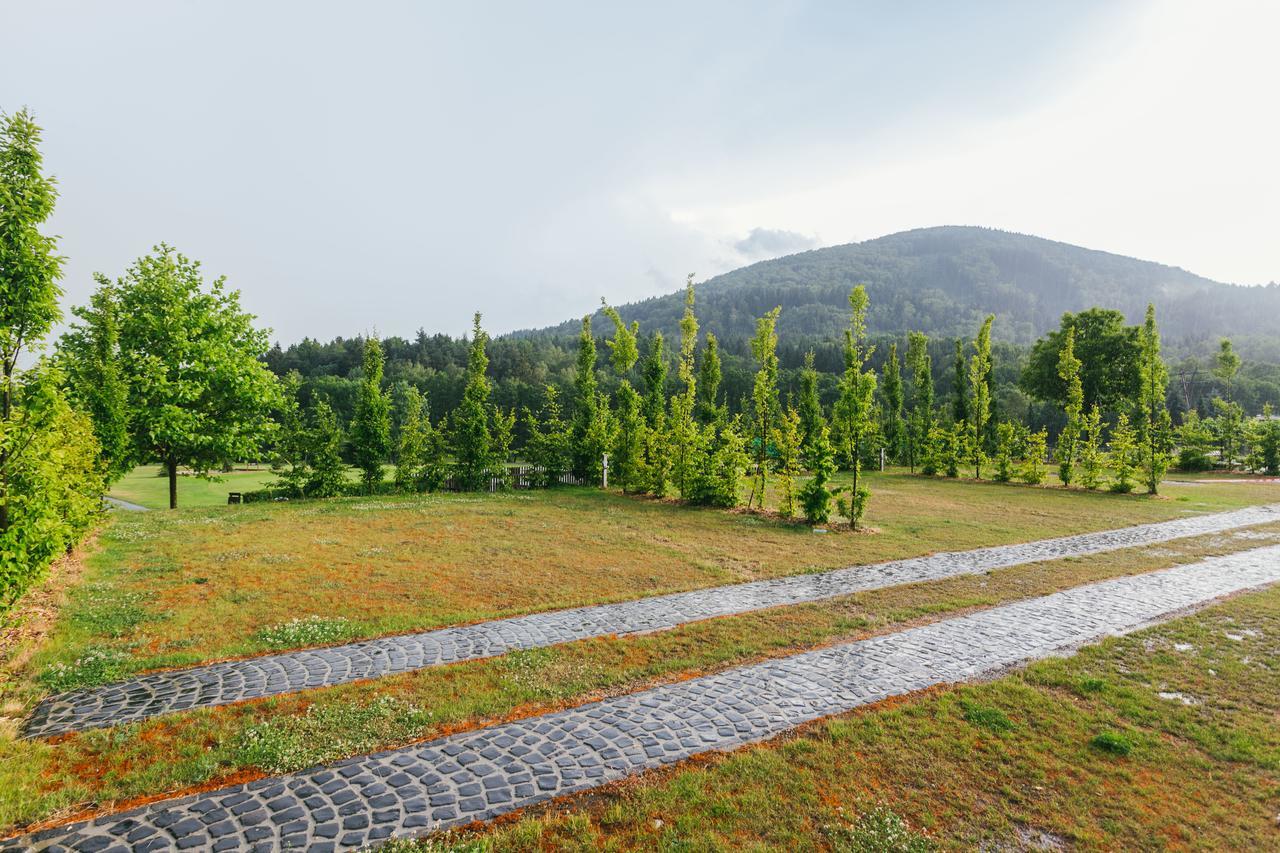 Resort Malevil Jablonné v Podještědí Bagian luar foto