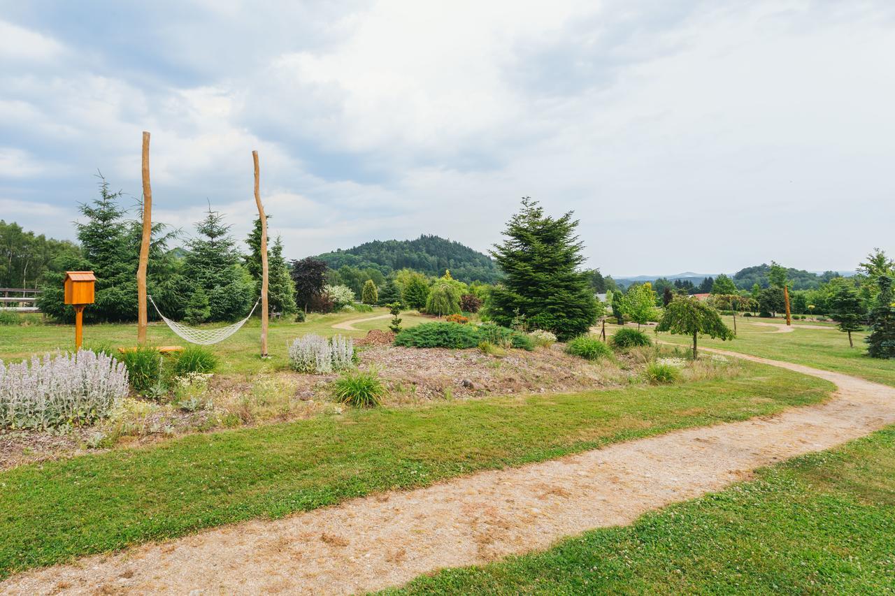 Resort Malevil Jablonné v Podještědí Bagian luar foto