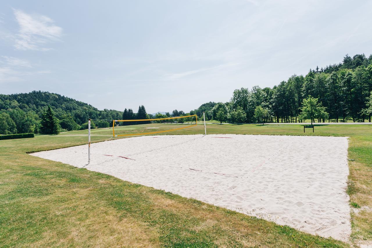 Resort Malevil Jablonné v Podještědí Bagian luar foto